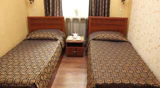 Гостиница Гостиничный комплекс Парк отель Д-град Димитровград Двухместный номер с 2 отдельными кроватями и душем-3